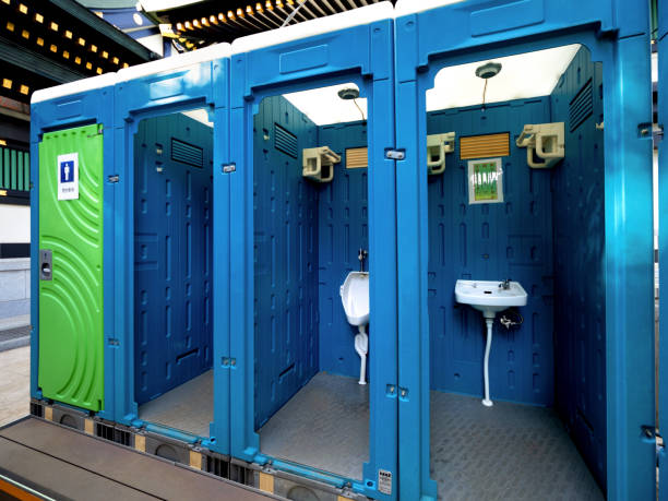 Best Luxury portable toilet rental  in Chester, MD